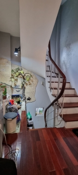 Chỉ hơn 1 tỷ, nhà 5 tầng, đầy đủ nội thất quận Hai Bà Trưng