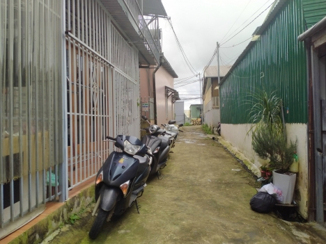 Cần tiền bán gấp nhà đẹp đường Tô Vĩnh Diện, Đà Lạt giá 2.1 tỷ