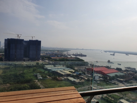 Căn hộ An Gia SKyline Block A tầng cao, giá 14 triệu.