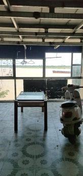 Chính chủ cần cho thuê mặt bằng VIEW SIÊU ĐẸP nằm trên mặt đường lớn
.Địa chỉ: 1233 Bạch Đằng –