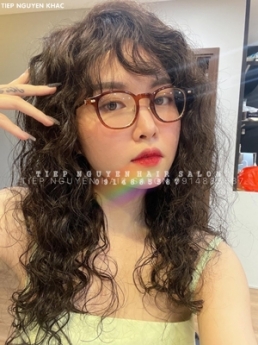 Top 32 kiểu xoăn lơi cho nàng đẹp không góc chết, học nghề tóc Tiệp Nguyễn.