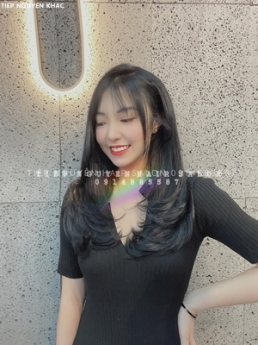 Uốn xoăn hippie tự nhiên cho nữ ngang vai, học nghề tóc Tiệp Nguyễn.