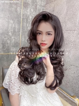 Uốn xoăn lơi ngang vai, xoăn lơi style thời trang cho nữ, học nghề tóc Tiệp Nguyễn.