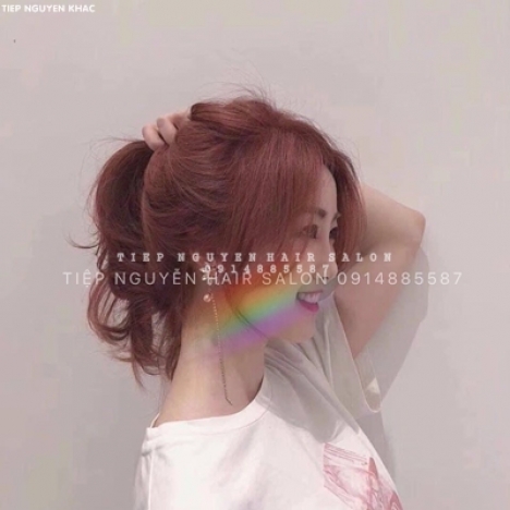 Uốn xoăn lơi tự nhiên kiểu sóng nước cho nữ, học nghề tóc Tiệp Nguyễn.