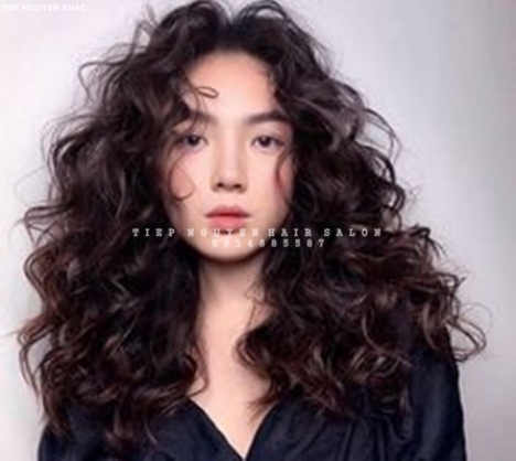 Xoăn lơi uốn mái bay cho nữ đẹp tự nhiên, học nghề tóc tiệp nguyễn.