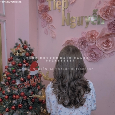 Học nghề tóc, xoăn lơi uốn xoăn bồng bềnh tiệp nguyễn.