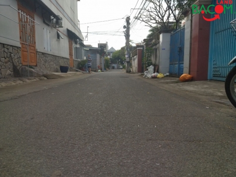 Bán gấp lô đất đẹp tặng nhà Cấp 4,105m2 , Đường ô tô 5m, KP.10, An Bình