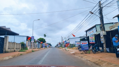 cần bán nhanh lô đất ngay trung tâm chợ, huyện Krong Năng