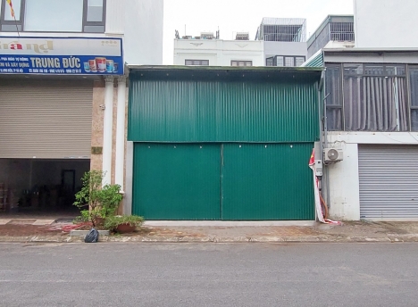 Thạch Bàn đất đẹp - DT 150 m2, đường 6 m , sát Aeon Cổ Linh, ở và kinh doanh tốt.