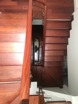 Nhà đẹp đường Dương Bá Trạc giáp quận 1 4.25x18m 3 lầu phường 1 quận 8