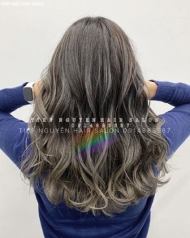 Tóc uốn sóng lơi, xoăn lơi ngang vai, học nghề tóc Tiệp Nguyễn