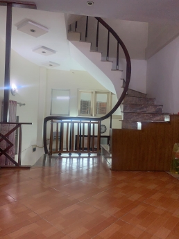 Bán nhà giá rẻ Hạ Đình, Thanh Xuân 42m2. Chỉ hơn 4 tỷ.