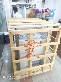 Đóng gói hàng hóa để chuyển hàng quốc tế ở Hà Nam