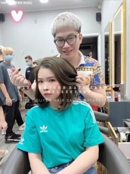 Xoăn lơi ngang vai kiểu xoăn tự nhiên cho nữ, học nghề tóc Tiệp Nguyễn