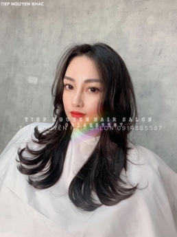 Xoăn lơi uốn mái bay phá cách giới trẻ, học nghề tóc Tiệp Nguyễn