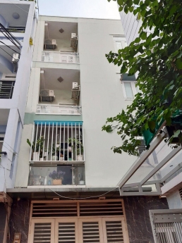 Phường 2 Tân Bình,4 Tầng,Ô Tô Đậu Cửa,122m2, Có 8 phòng Master Cho thuê.