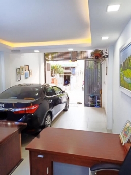 NGộp K300 , Tân Bình, 73m2, Hẻm xe hơi , 5.tỷ