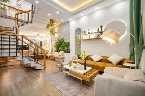 NHÀ 3 TẦNG LÊ ĐÌNH LÝ GẦN ĐƯỜNG 10m TỚI NHÀ