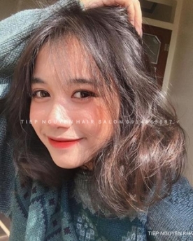Xoăn sóng lơi kiểu uốn xoăn lơi cho nàng, học nghề tóc. Tiệp Nguyễn.