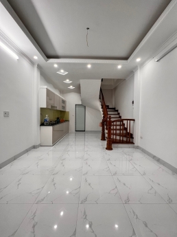 Bán gấp nhà phố Đại từ, 38m, 5 tầng KD,.