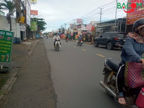 Bán dãy trọ chỉ tính tiền đất 6*27m  SHR đng ô tô 1 sec Phùng Hưng gần KCN An Phước Long Thành chỉỈ