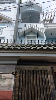 Bán nhà 5x20m 3 tầng hoàn công sổ riêng, trung tâm Lái Thiêu Thuận An Bình Dương