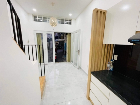 Cần bán gấp nhà HXH Lê Trọng Tấn Tân Phú mới đẹp nhỉnh 3 tỷ.