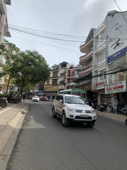 Cần bán lô đất trung tâm Hải Thượng- Phường 5- Đà Lạt. Phù hợp mở phòng mạch, phòng khám