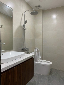 Bán nhà Ngọc Thuỵ 55m2, 4 tầng, mặt tiền 5m, giá 5.35 tỷ, ngay cạnh Khai Sơn Hill, ô tô vào nhà,