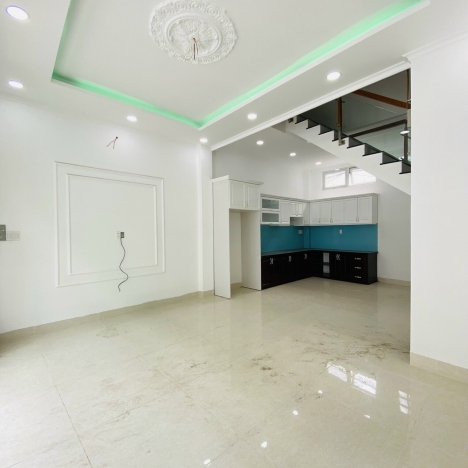 Bán gấp nhà LÊ VĂN THỌ, GÒ VẤP, 60m2, 4  lầu, 6.3  tỷ..