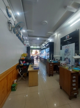 Cần tiền công chứng lô đất mới, chủ cần bán gấp nhà Tiểu La - 11.x tỷ - Gần 90m2.
