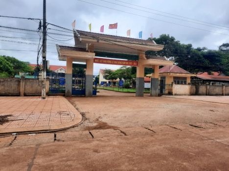Đất full thổ cư sẵn bìa công chứng ngay trung tâm Krong Năng