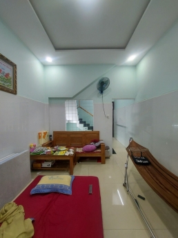 Cần tiền công chứng lô đất mới, chủ cần bán gấp nhà Tiểu La - 11.x tỷ - Gần 90m2.