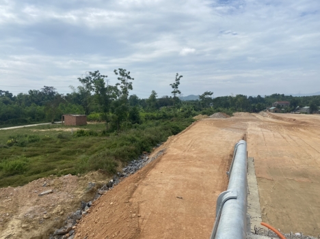 Cần bán 400m² đất ở 330m²
Vị trí:Thôn Hội Phước Xã Hòa Phú - Huyện Hòa Vang - Đà Nẵng.