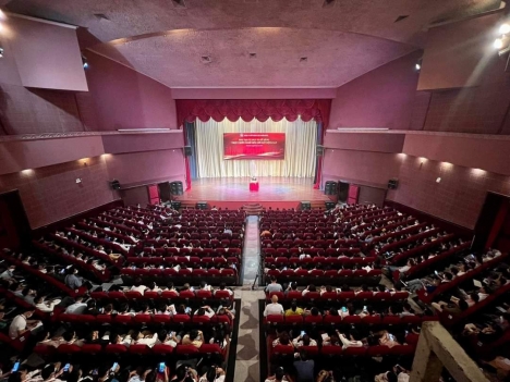 Công ty cổ phần bất động sản Thiên Khôi tuyển nhân sự QÙA TẶNG VIP