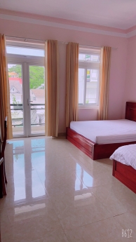 BÁN KHÁCH SẠN MẶT TIỀN TẠI ĐÀ LẠT