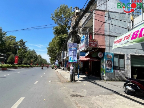 Bán nhà mặt tiền Nguyễn Aí Quốc 178m2 SHR thổ cư P.Trảng Dài chỉ 12,69 tỷ