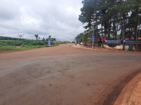 Cần chuyển nhượng Cặp lô liền kề mặt tiền Phú Lộc Krông Năng
