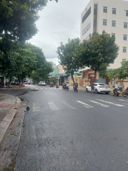 Nhà mặt tiền Tiểu La, Hải Châu-  3 tầng - 11.3 tỷ.