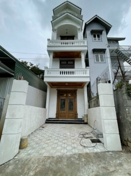 Bán gấp nhà đẹp mới xây dựng đường Ngô Quyền, Đà Lạt giá 8 tỷ