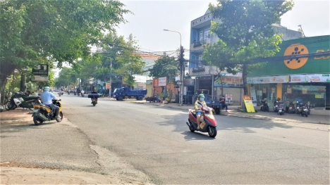 Bán đất góc 2 mặt tiền khu dân cư đinh thuận kề trung tâm giới thiệu việc làm phường tân hiệp biên