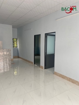 Bán nhà 6.8*11m SHR thổ cư đường ô tô (P. Tân Vạn) Chỉ 1,45 tỷ