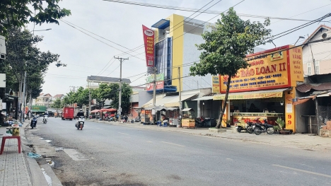 Bán nhà 160mv sổ hồng thổ cư kề chợ đường nguyễn văn tiên phường tân phong biên hòa