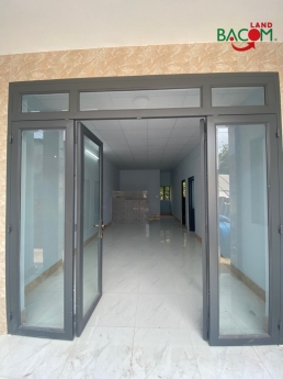 Chỉ 1,430 tỷ bớt lộc.Bán nhà 72m2 SHR thổ cư đường ô tô (P. Tân Vạn)