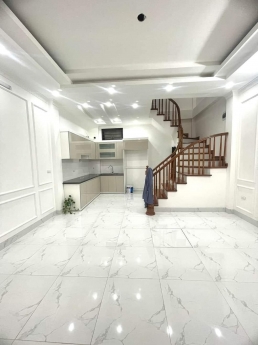 Bán Nhà  lê Thanh nghị - bán rất ít khu này -HBT
khu vực cực hiếm bán nhà