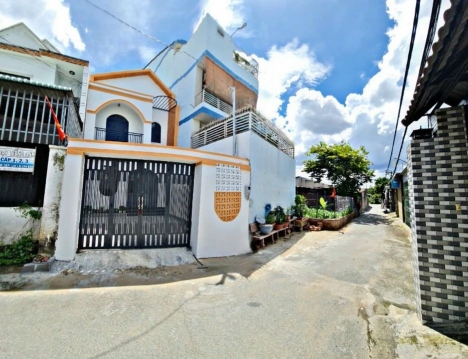 BÁN NHÀ ĐẸP SANG TRỌNG 1T1L , 120M2 SHR THỔ CƯ SÁT CHỢ NHỎ TÂN HIỆP BIÊN HOÀ. SIÊU RẺ CHỈ 4,39 TỶ