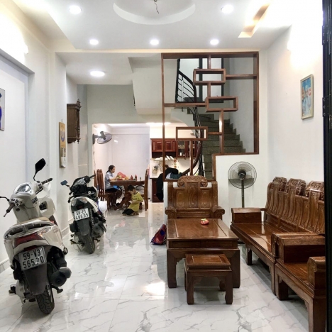 NHÀ ĐẸP, HẺM XE TẢI 6M, 4 TẦNG, PHẠM VĂN CHIÊU GIÁ NHỈNH 6 TỶ
