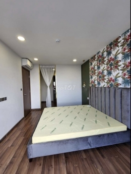 Cho thuê căn hộ tầng 17 DT 90m2