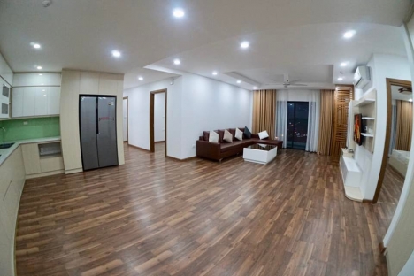 Bán nhà Trần Cung 41m2x 5 tầng, giá hợp lí 4.35 tỷ, ô tô đỗ cửa