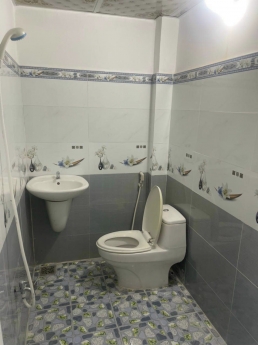 BÁN NHÀ LÊ VĂN KHƯƠNG 84m2 CHỈ 1,9 TỶ